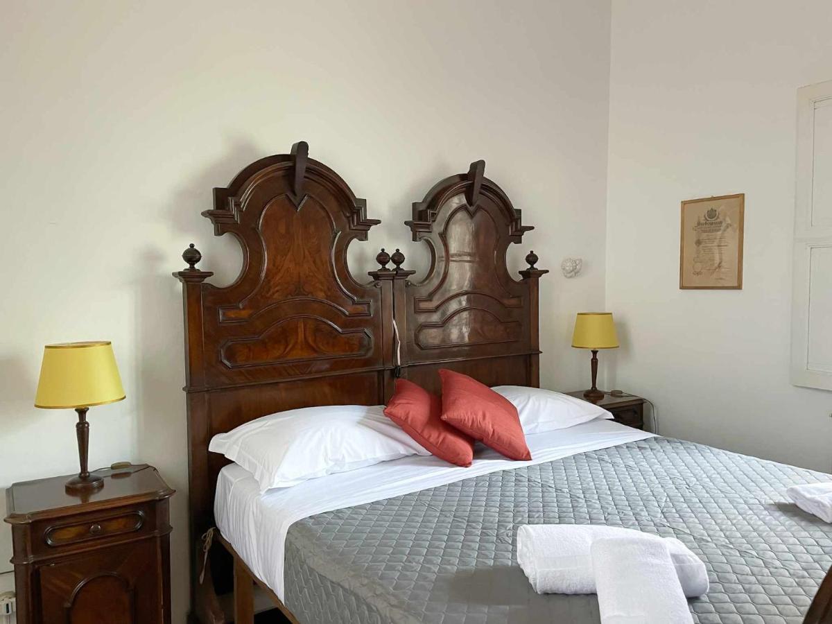 Il Convento Ancient Apartment With Private Garden Bellagio Exterior photo
